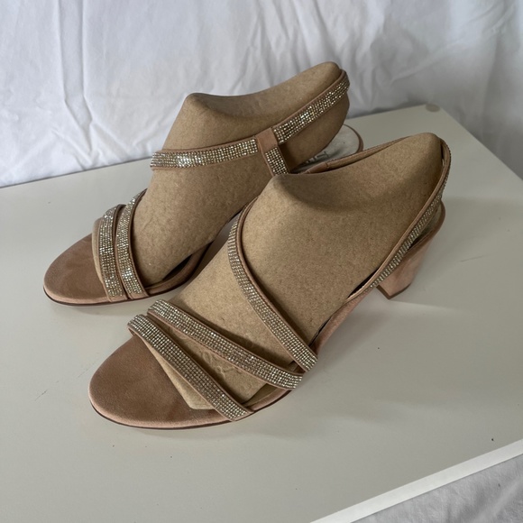 NATURALIZER HEELS / SIZE 9 / TAN - Picture 2 of 4